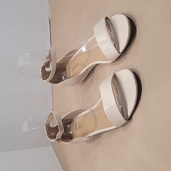 Cityclassified Cream Colored Size 7 Sandals, Worn Once - Picture 1 of 6